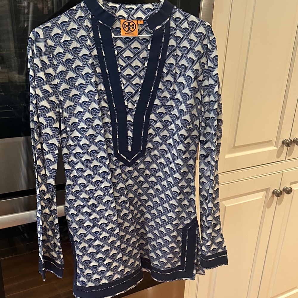 Tory Burch Blue and White Geometric Top